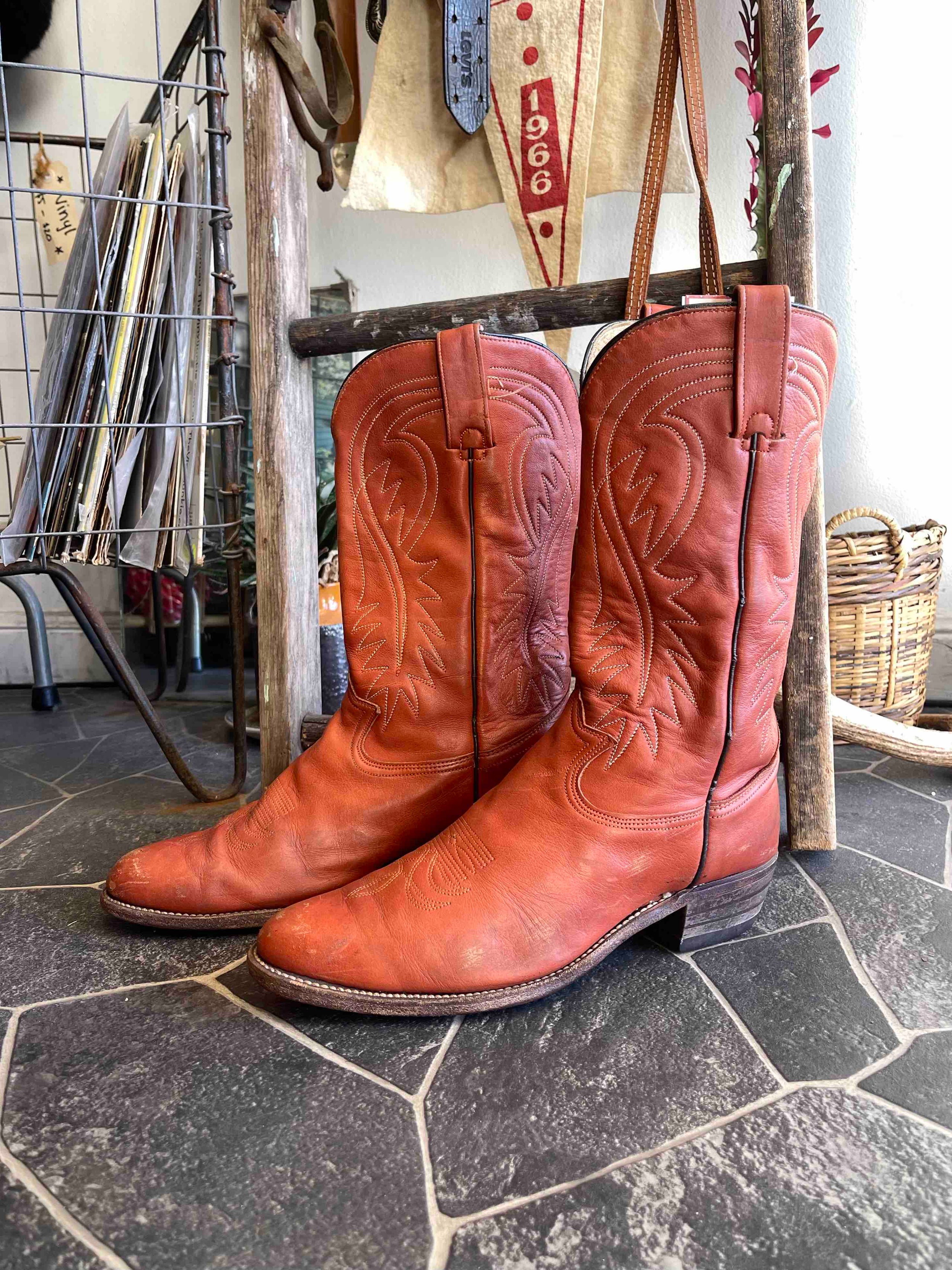 Burnt orange cowboy boots shop