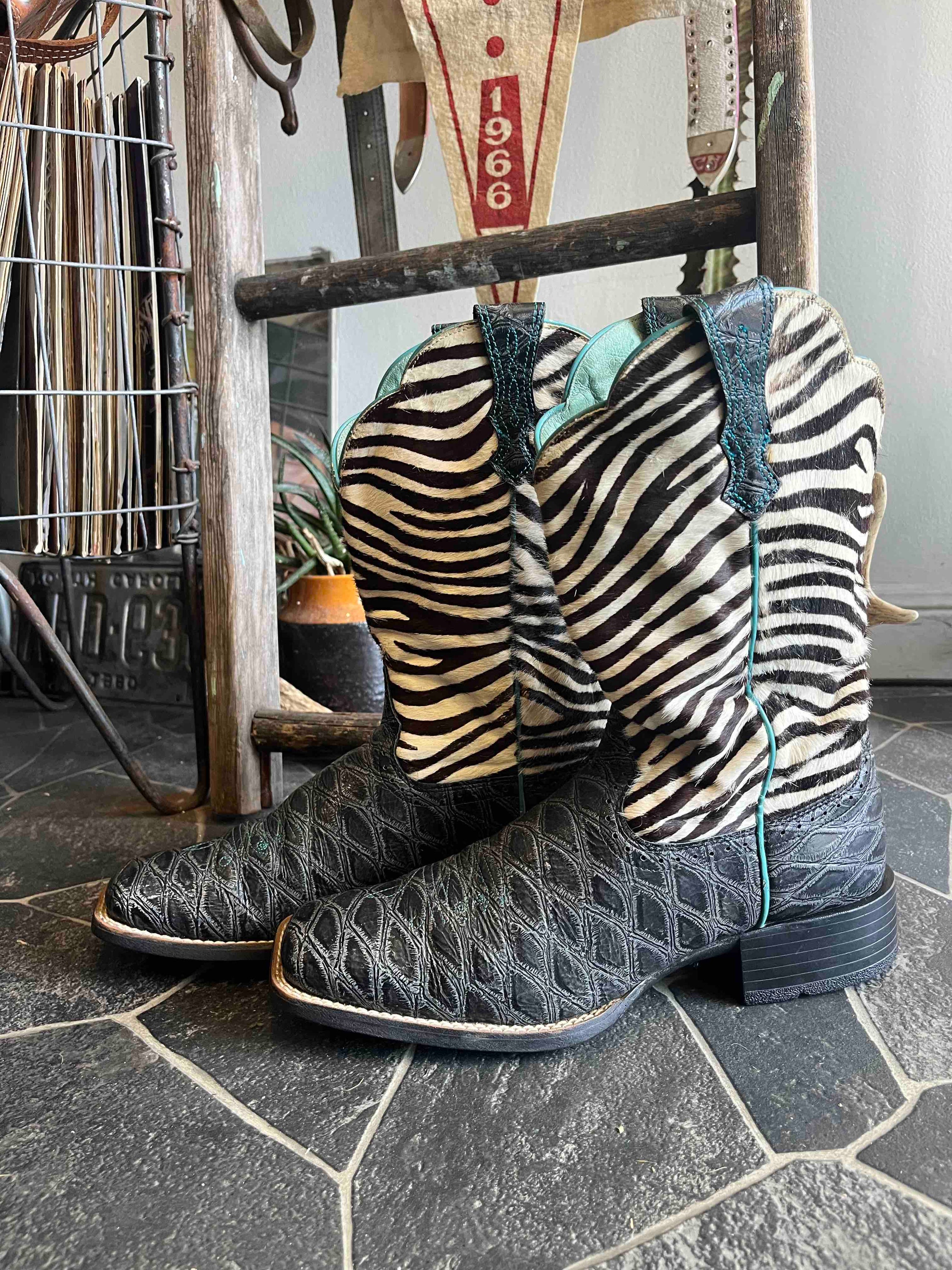 Ariat zebra boots store